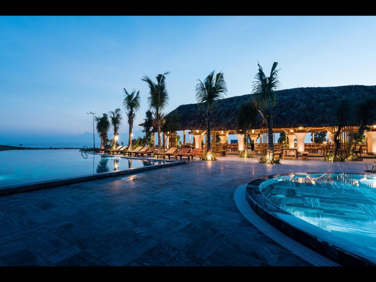 Stelia Beach Resort Tuy Hoa Esterno foto